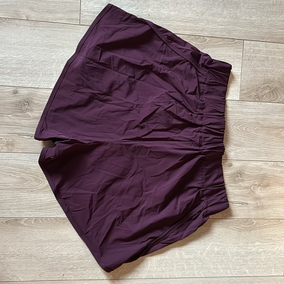 Woman’s 3X HALARA shorts Burgundy NWT - Picture 4 of 4
